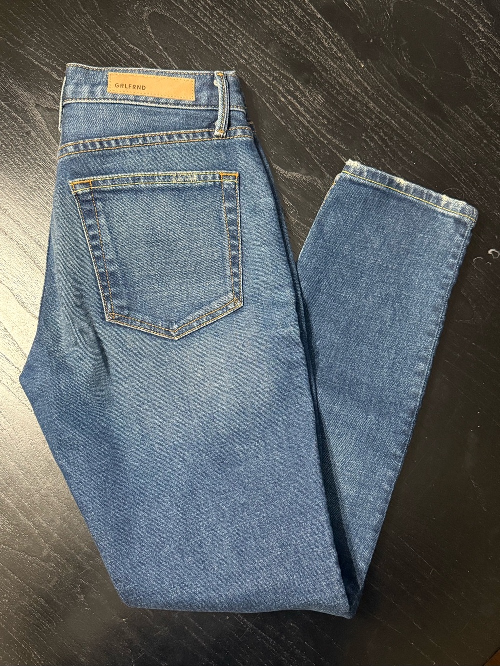 NWOT GRLFRND YASMIN Straight Skinny Jeans in Joan Jett wash - Picture 2 of 6